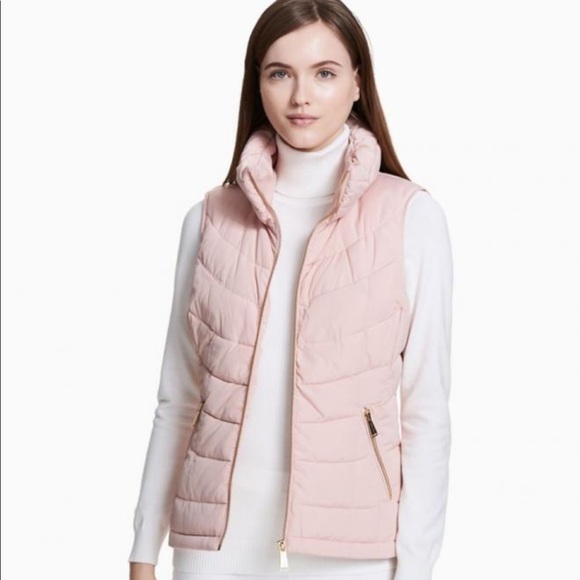 Calvin Klein Puffer Vest - Picture 2 of 8